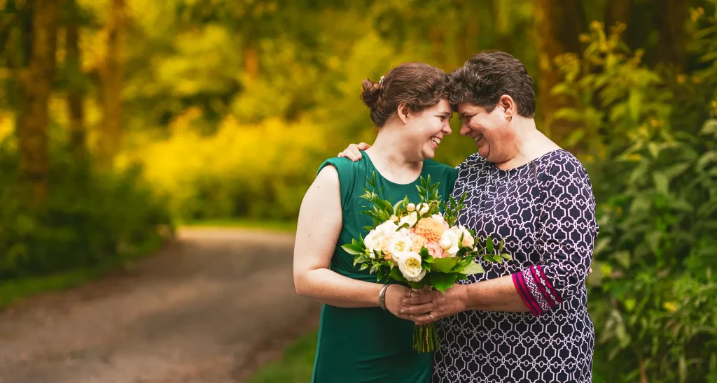 bride and mom touching heads at shenandoah elopement